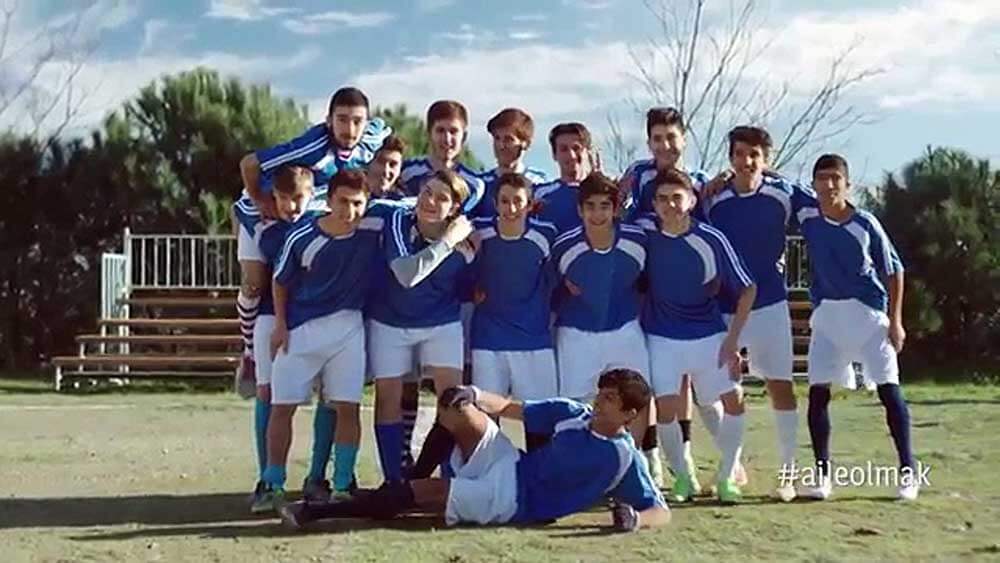 Yapı Kredi Aile Olmak Reklamında